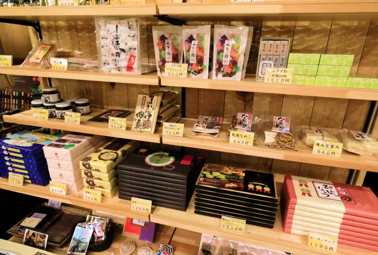 画像:お土産コーナー