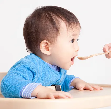 画像:離乳食を他寝る赤ちゃん イメージ