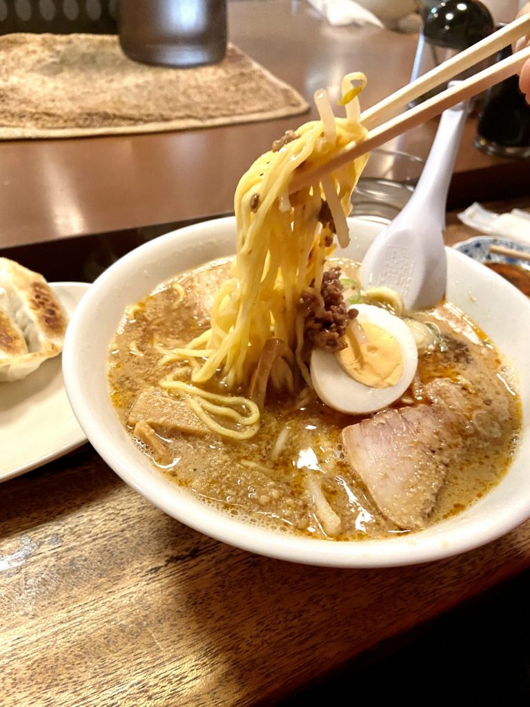 女将ちゃんの娘 推し 夜には危険なラーメン屋さん メインイメージ画像