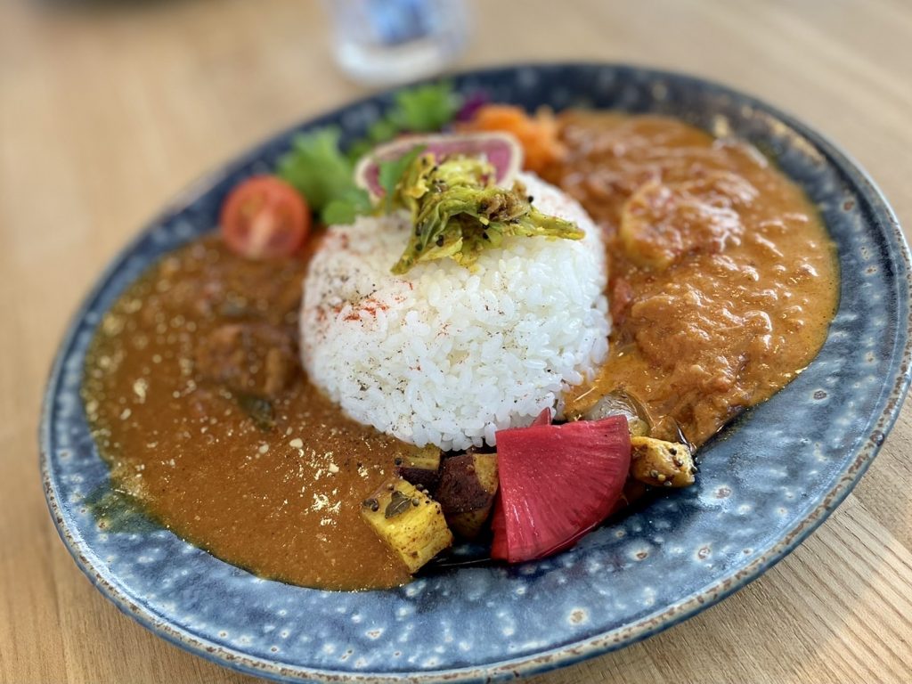 うなるほど 美味しいカレー‼️驛カフェさん メインイメージ画像