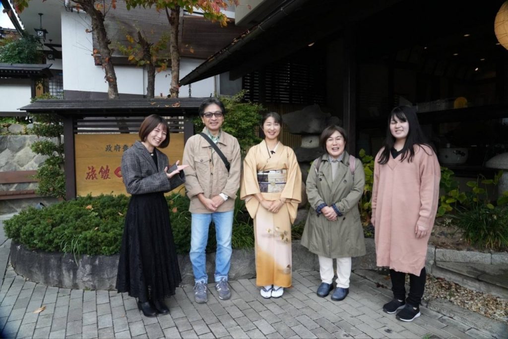 女将ちゃんの読みは当たった!!お父さんは名カメラマン📷✨!! メインイメージ画像