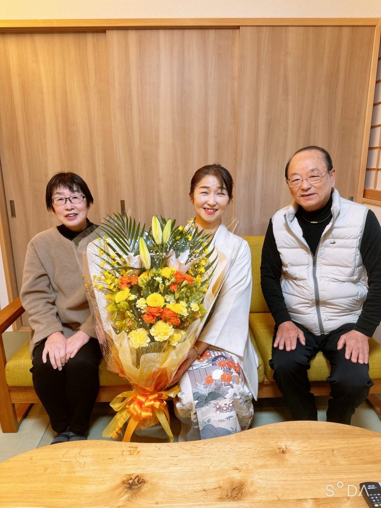 Yさんご夫婦から 美しいお誕生日プレゼントに感激✨そして本日はおめでとうございます🎊 メインイメージ画像