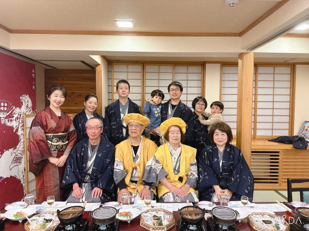 米寿のお祝い 4世代で❤️ 仲良しご夫婦様 メインイメージ画像