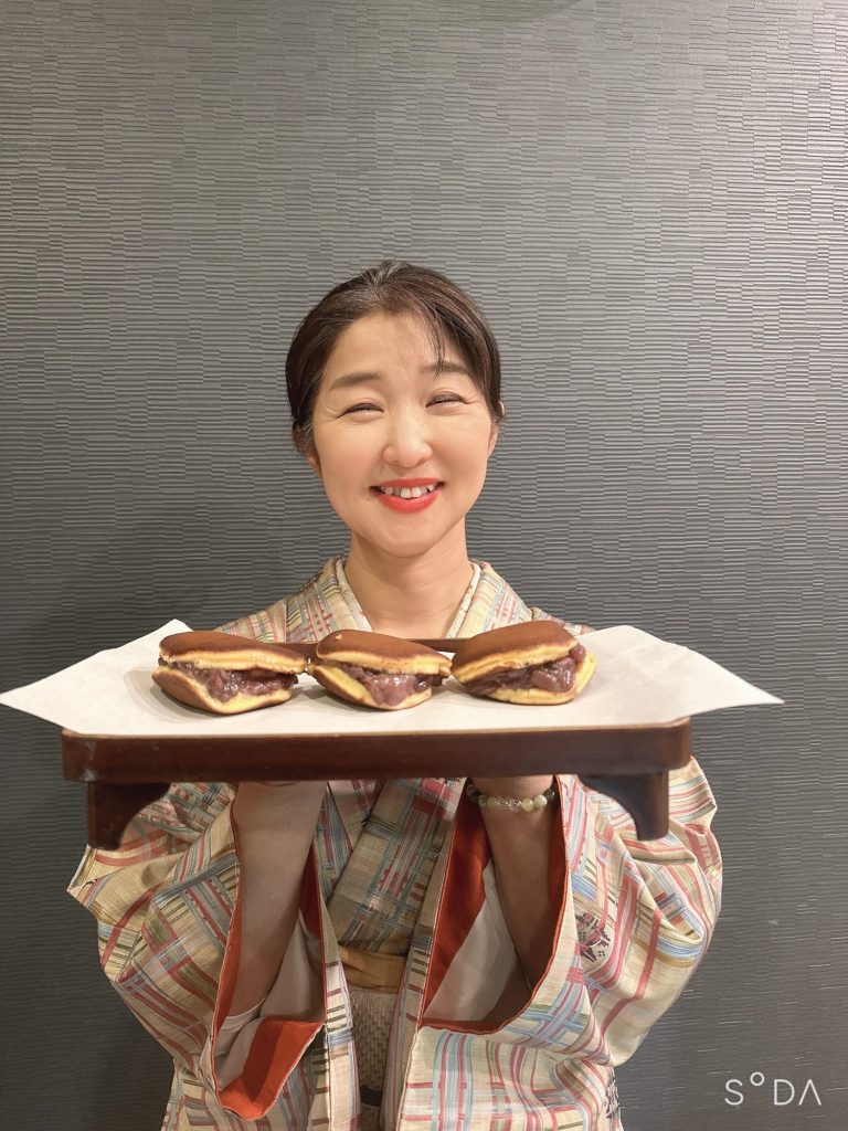 行列のできる‼️どら焼き屋さん 全国から メインイメージ画像