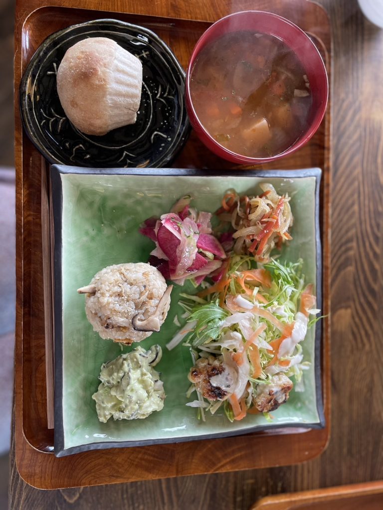 身体に優しい❢ランチ～上田紬 藤本塩田店での間借りカフェ『まあるいぱんや』～ メインイメージ画像