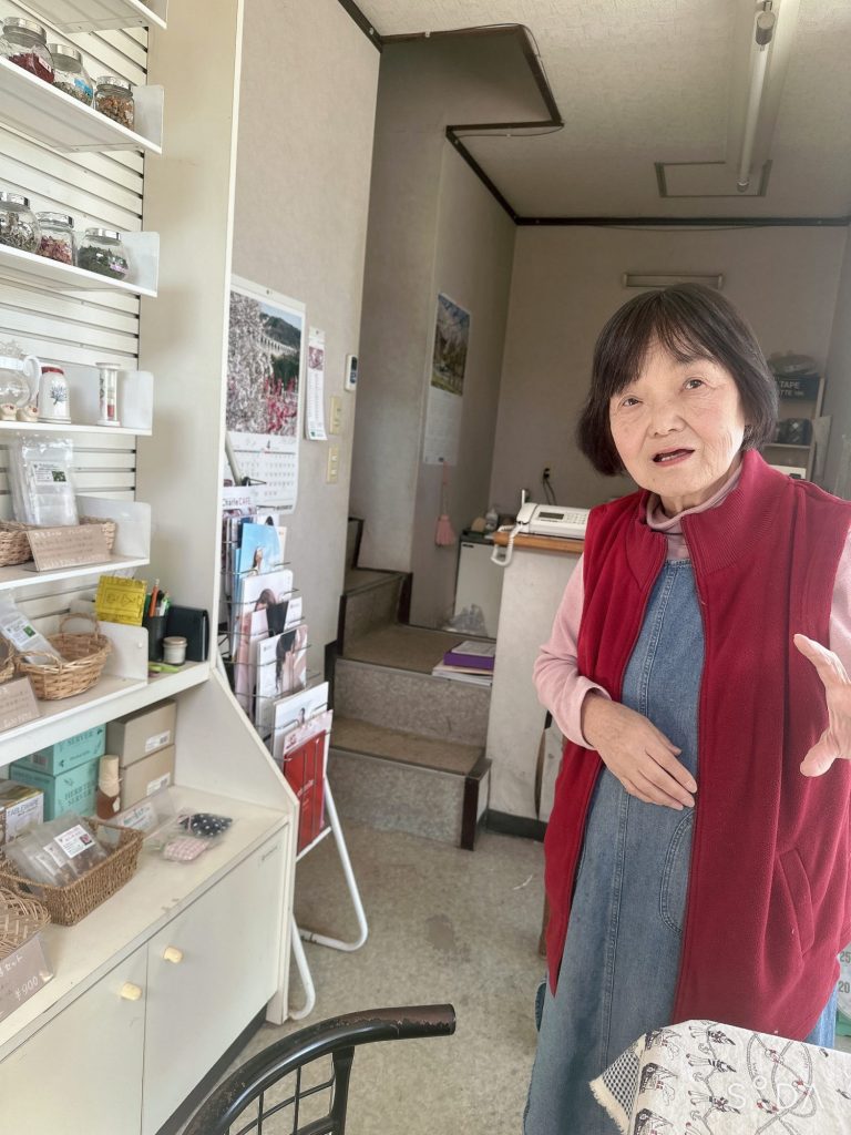 無農薬 信州うらさとハーブ園さん メインイメージ画像