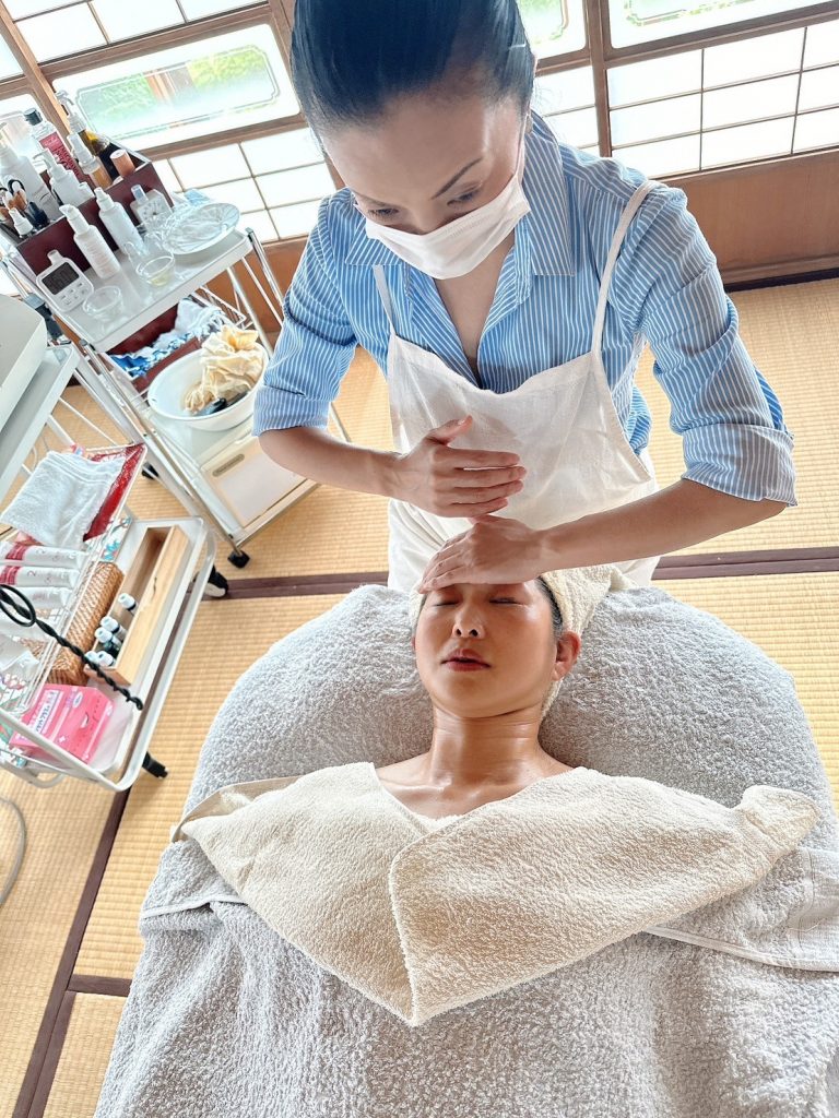 フロント女子の休日~アッキーの神の手✨体験~ メインイメージ画像