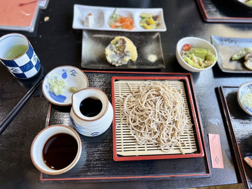 またまた行っちゃった!青木村の隠れ家『蕎麦屋やまさん』 メインイメージ画像