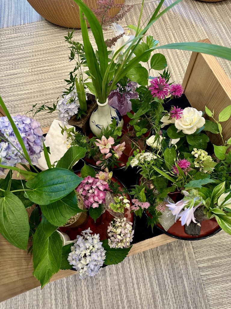 当館の お花は、かすみ流です❤️ メインイメージ画像