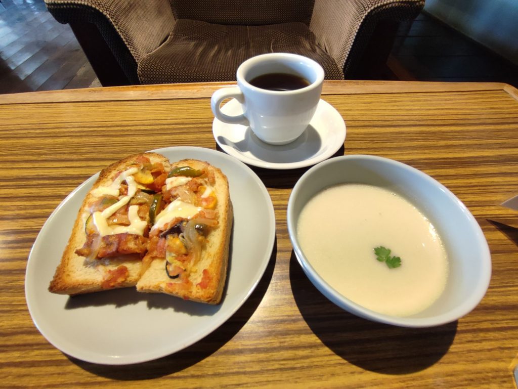 ホッと寛ぐ『YUSHI CAFE』☕ メインイメージ画像