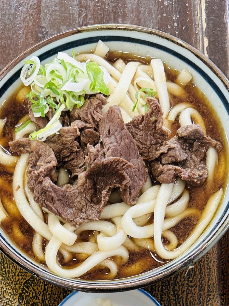 ザ‼️上田の大道と言えば　肉うどんで有名な中村屋さん メインイメージ画像