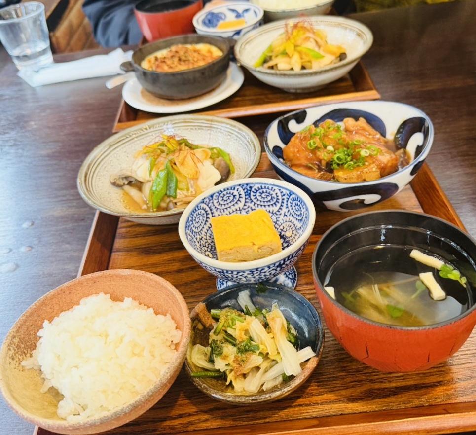 cafe ミクニヤ　小布施　美味しい和食屋さん メインイメージ画像